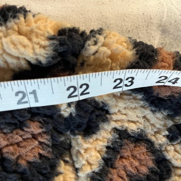 Simply Southern Reversible Red/Black Checkered Cheetah Nylon Sherpa Jacket sz L - Picture 12 of 13